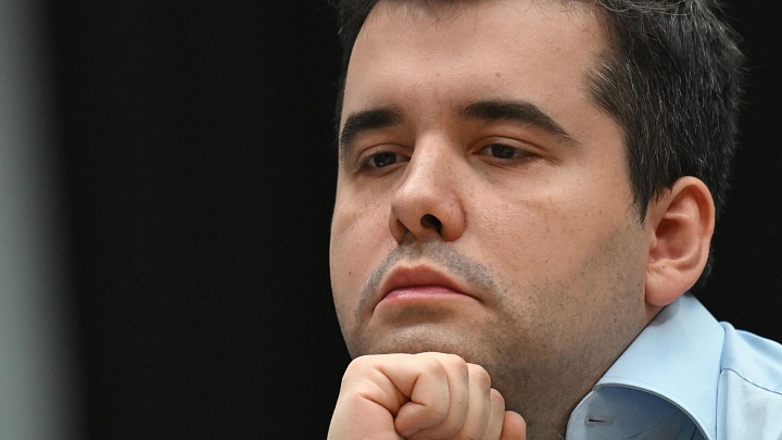 Гроссмейстер Непомнящий обыграл Ниманна на турнире в Ташкенте