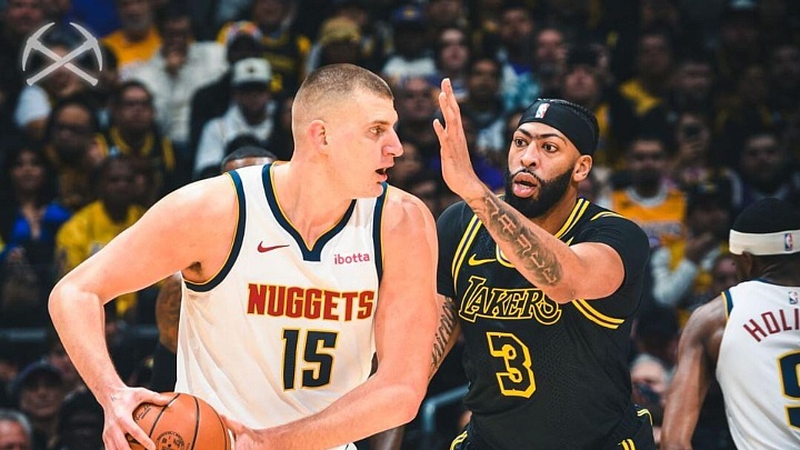 Стали известны лучшие игроки месяца в НБА